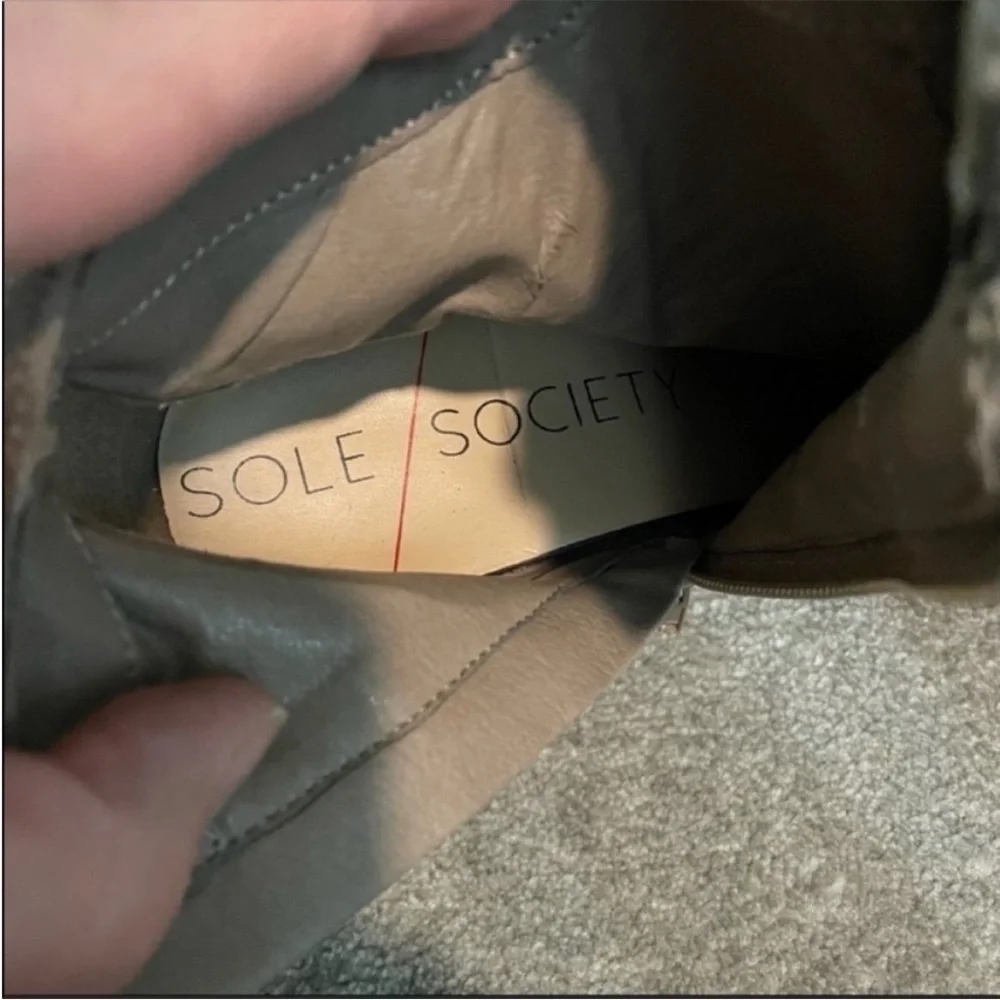 SOLE SOCIETY Rumi Taupe Suede Leather Booties size 8 - Picture 7 of 13